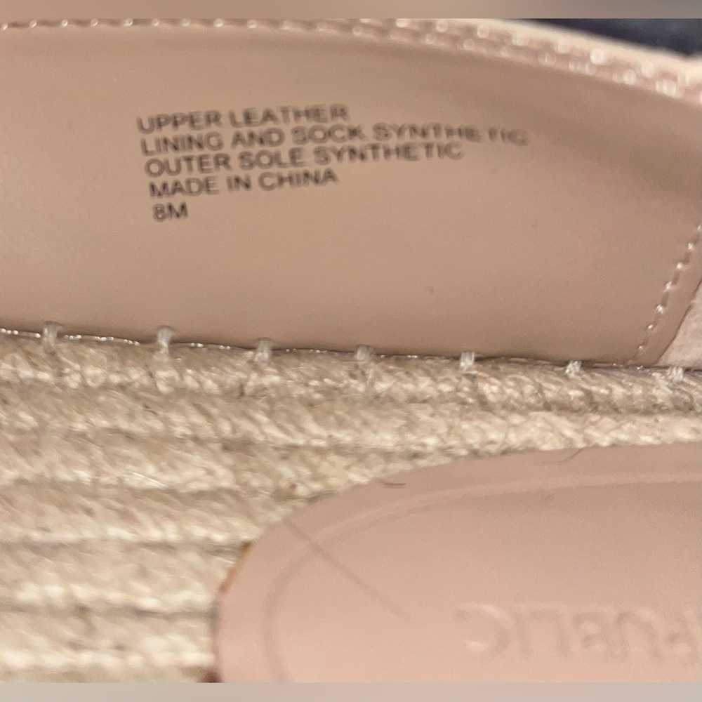 Banana Republic Espadrille Flat Slip On Shoes - Picture 9 of 9